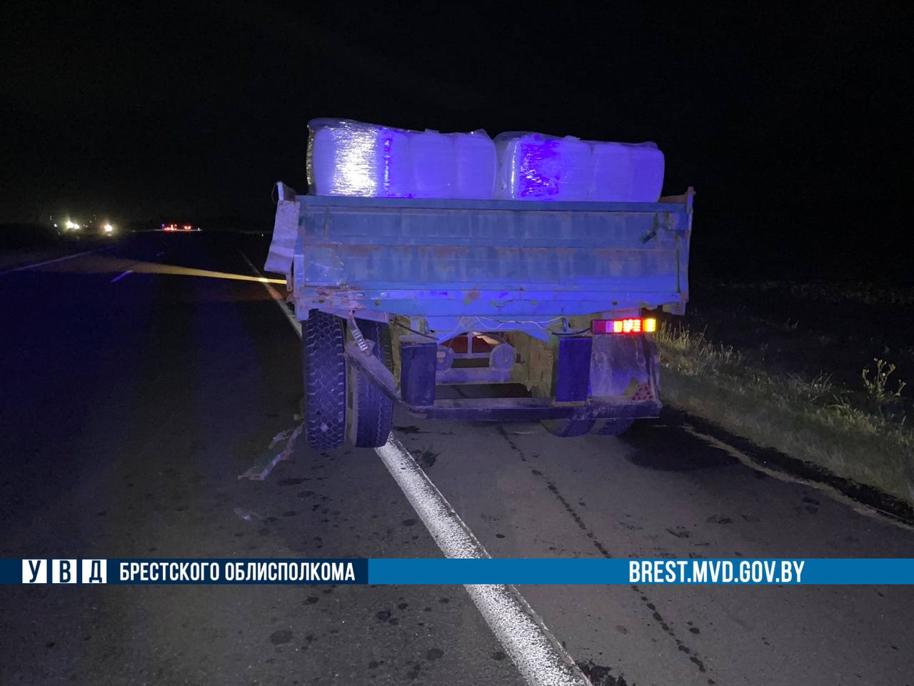 Соляная кислота разлилась на дорогу в результате ДТП в Брестской области