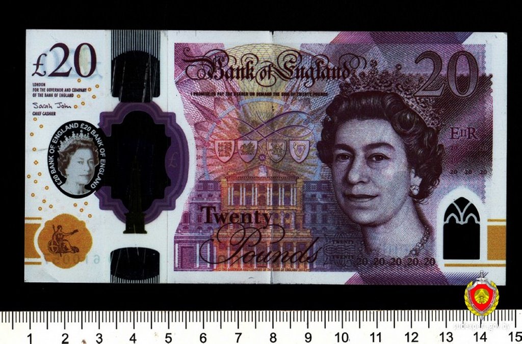 В Великобритании с белорусом за работу расплатились фальшивыми деньгами — он узнал об этом только на родине