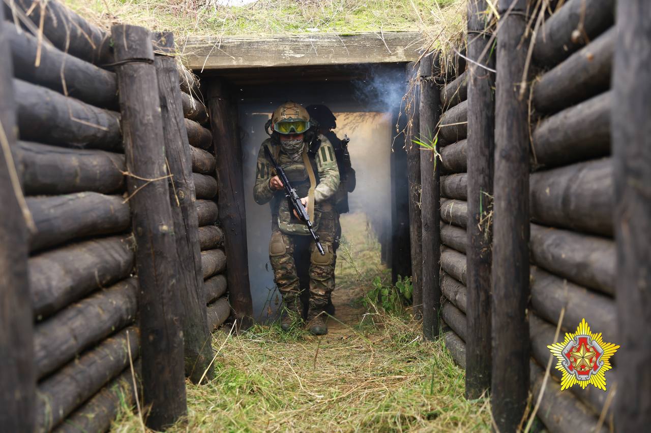 На Кобринском укрепрайоне проходят занятия по боевой подготовке