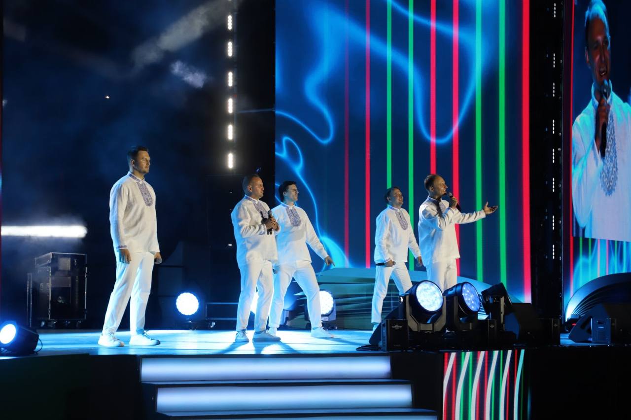 Видео праздничного фейерверка в Ивацевичах