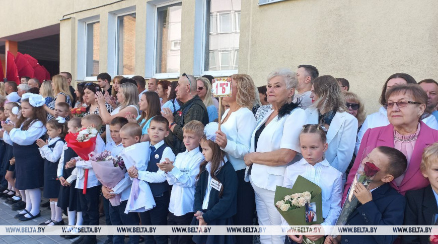 Звонок прозвучал для первоклассников Брестской области