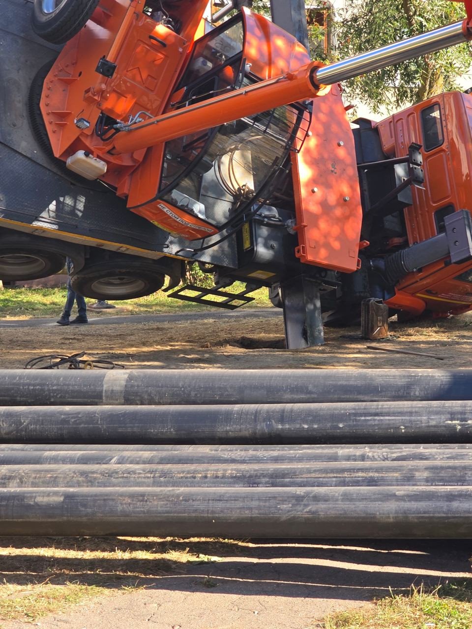 В Минске упал строительный кран — повреждены два автомобиля