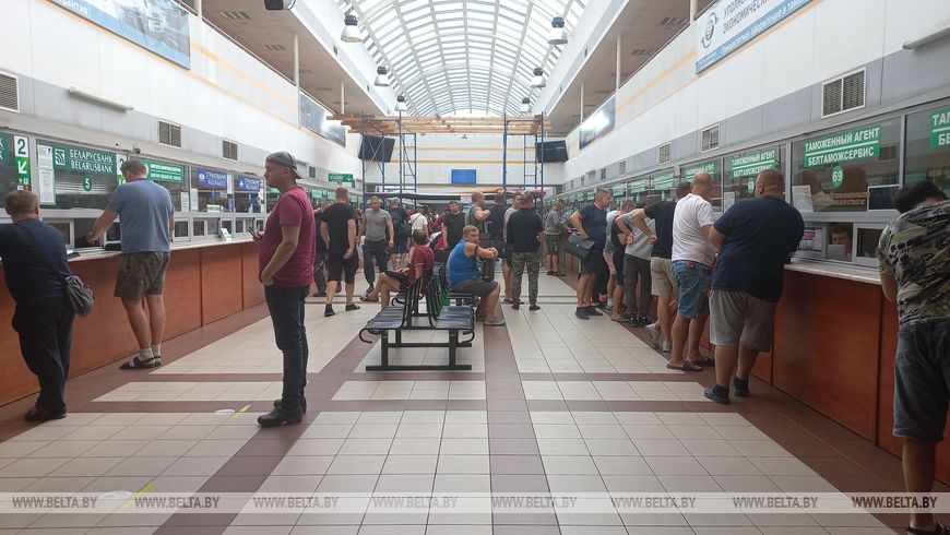 Новый инспекционно-досмотровый комплекс монтируют в пункте пропуска «Козловичи»