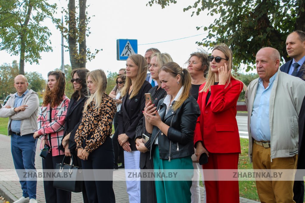 В Жабинке появился космический арт-объект
