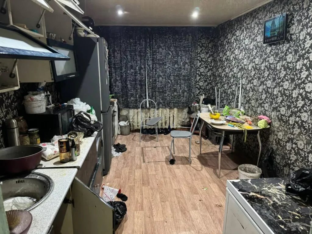 Четыре ребенка загадочно умерли после ужина: следователи выяснили, что случилось