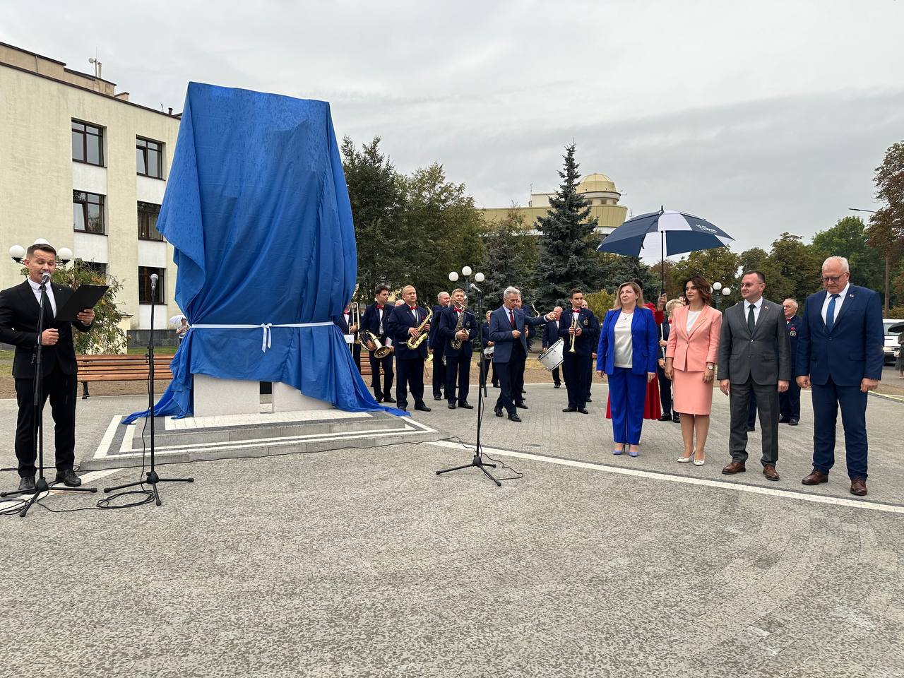 В Бресте открыли арт-объект «Брест театральный»