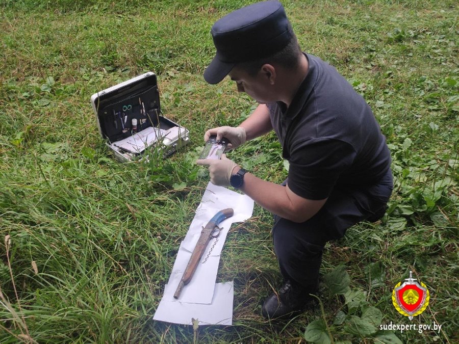 Белорус обнаружил на берегу реки очень необычную находку. Что за она?