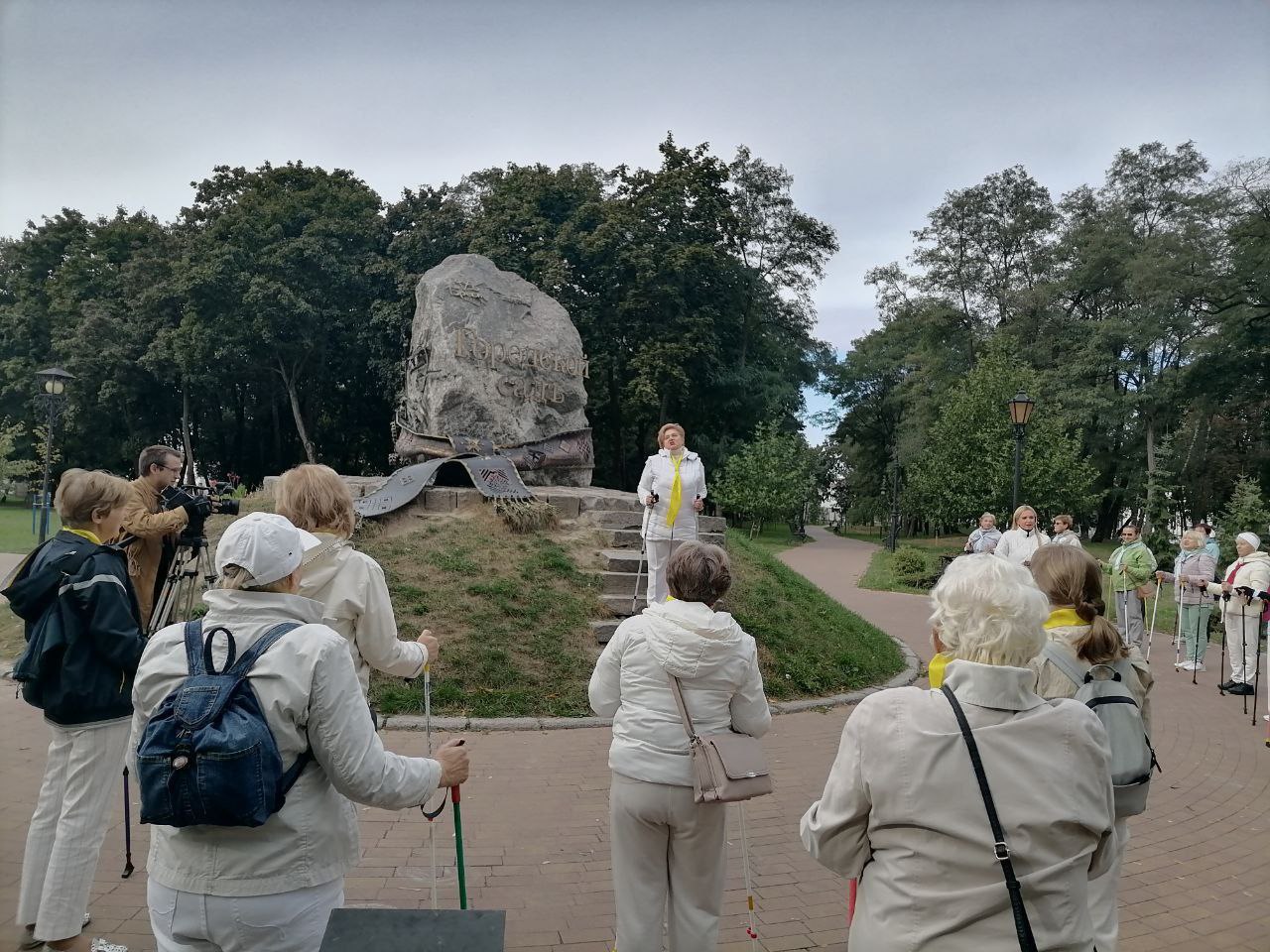 Брестчане старшего поколения участвовали в республиканском марафоне по скандинавской ходьбе