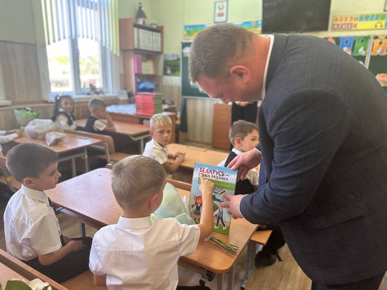 Звонок прозвучал для первоклассников Брестской области