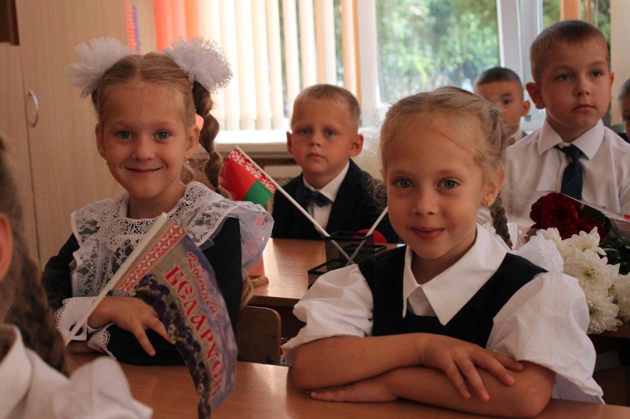 Звонок прозвучал для первоклассников Брестской области