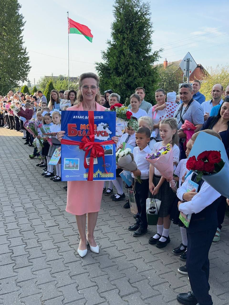 Звонок прозвучал для первоклассников Брестской области