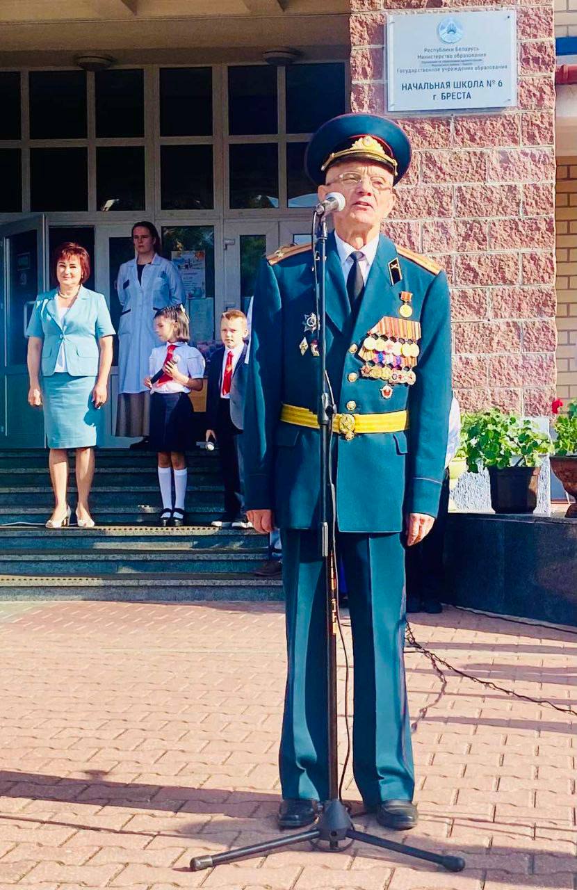 Звонок прозвучал для первоклассников Брестской области