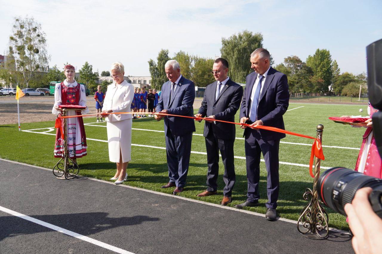 Звонок прозвучал для первоклассников Брестской области