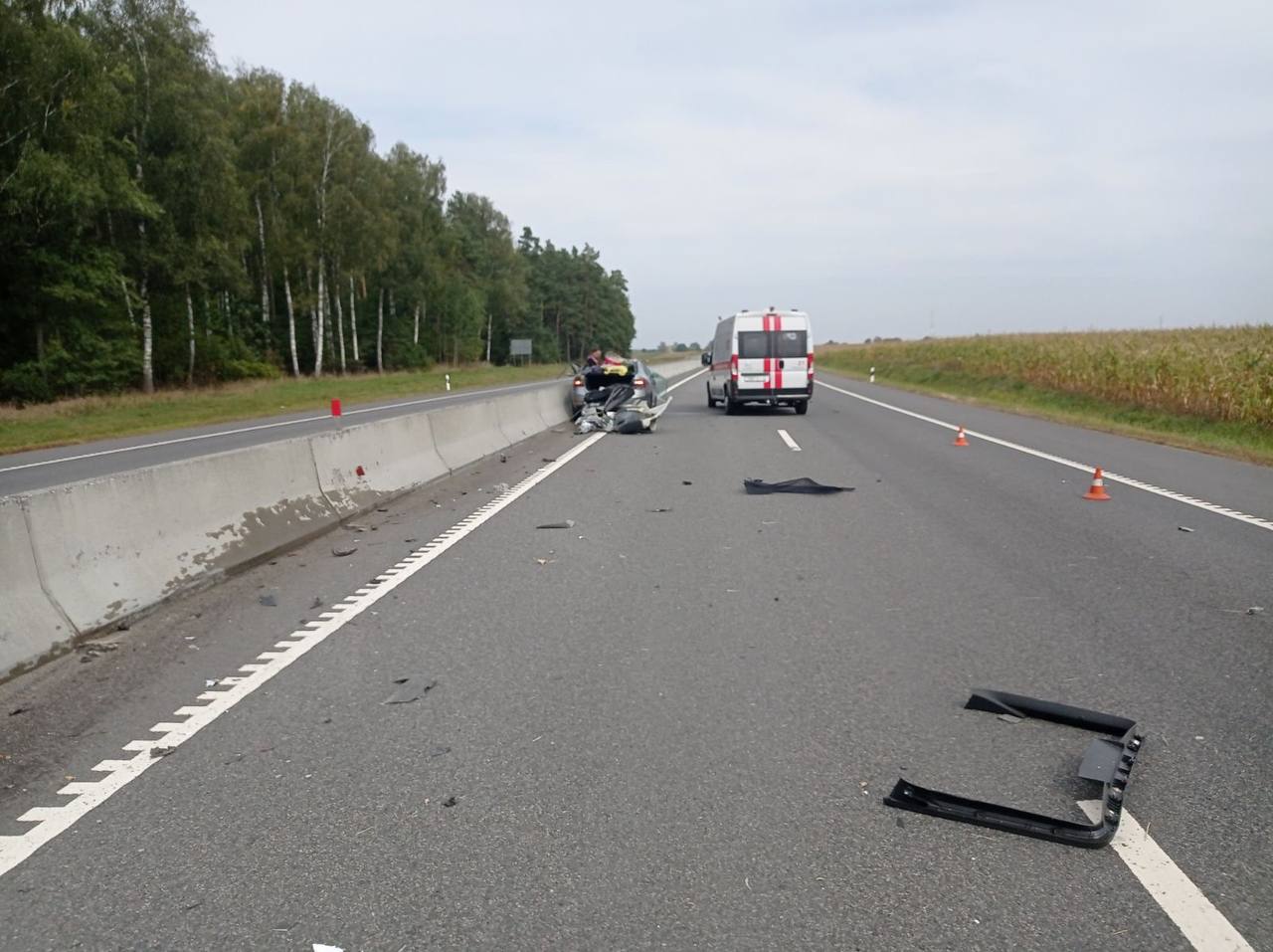 Смертельное ДТП в Лидском районе: Skoda врезалась в автомобиль дорожной службы 