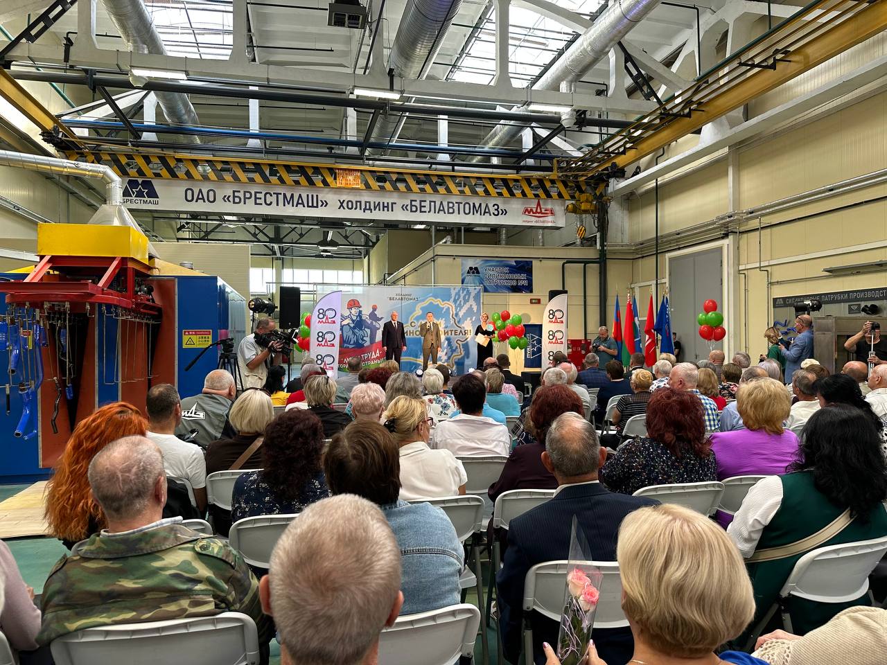 На «Брестмаш» открыли новую линию по производству силиконовых патрубков