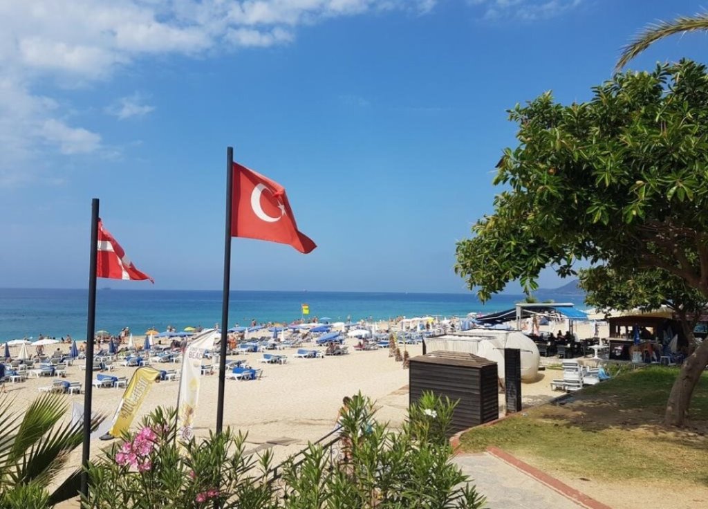 Посол: проблем с улетевшей на отдых в Турцию белоруской нет