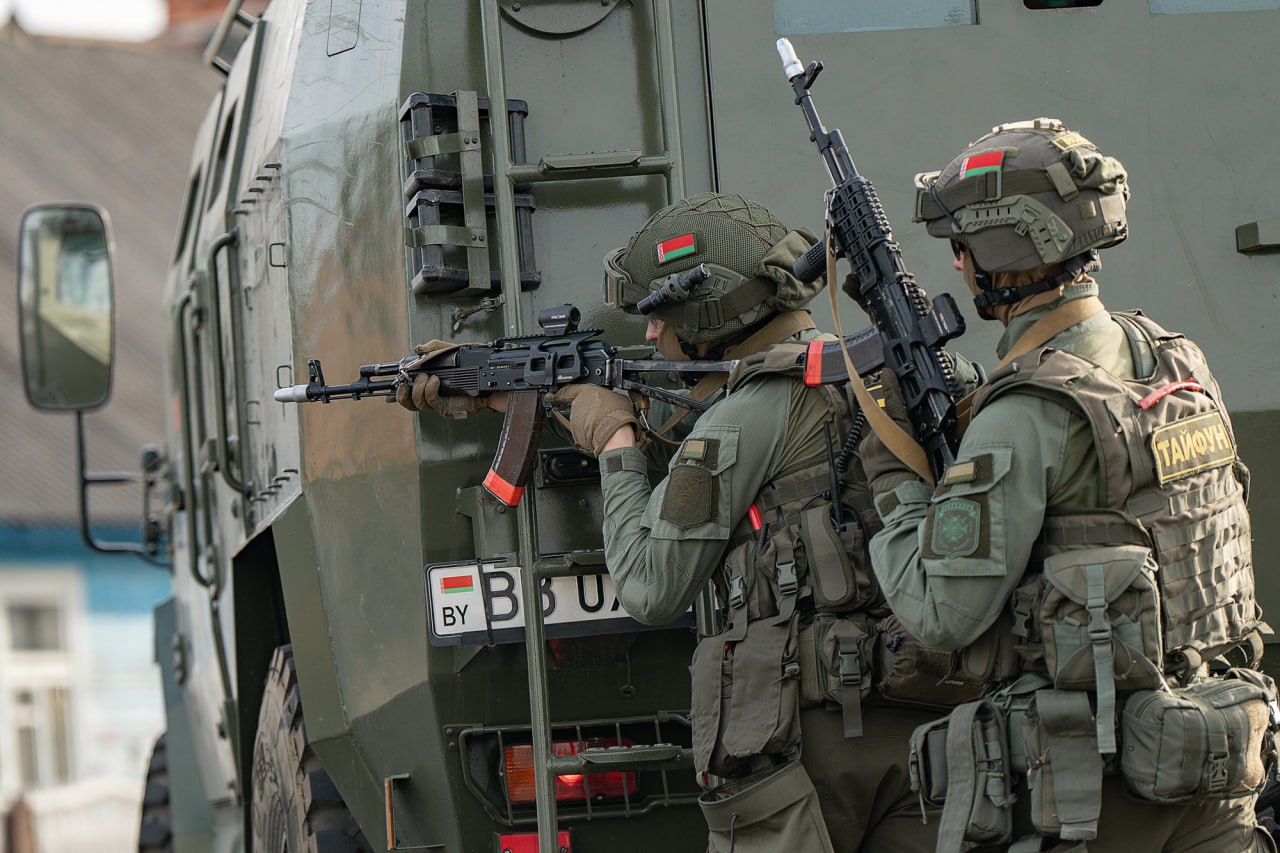 Борьба с вооруженными формированиями. В Столине идут учения