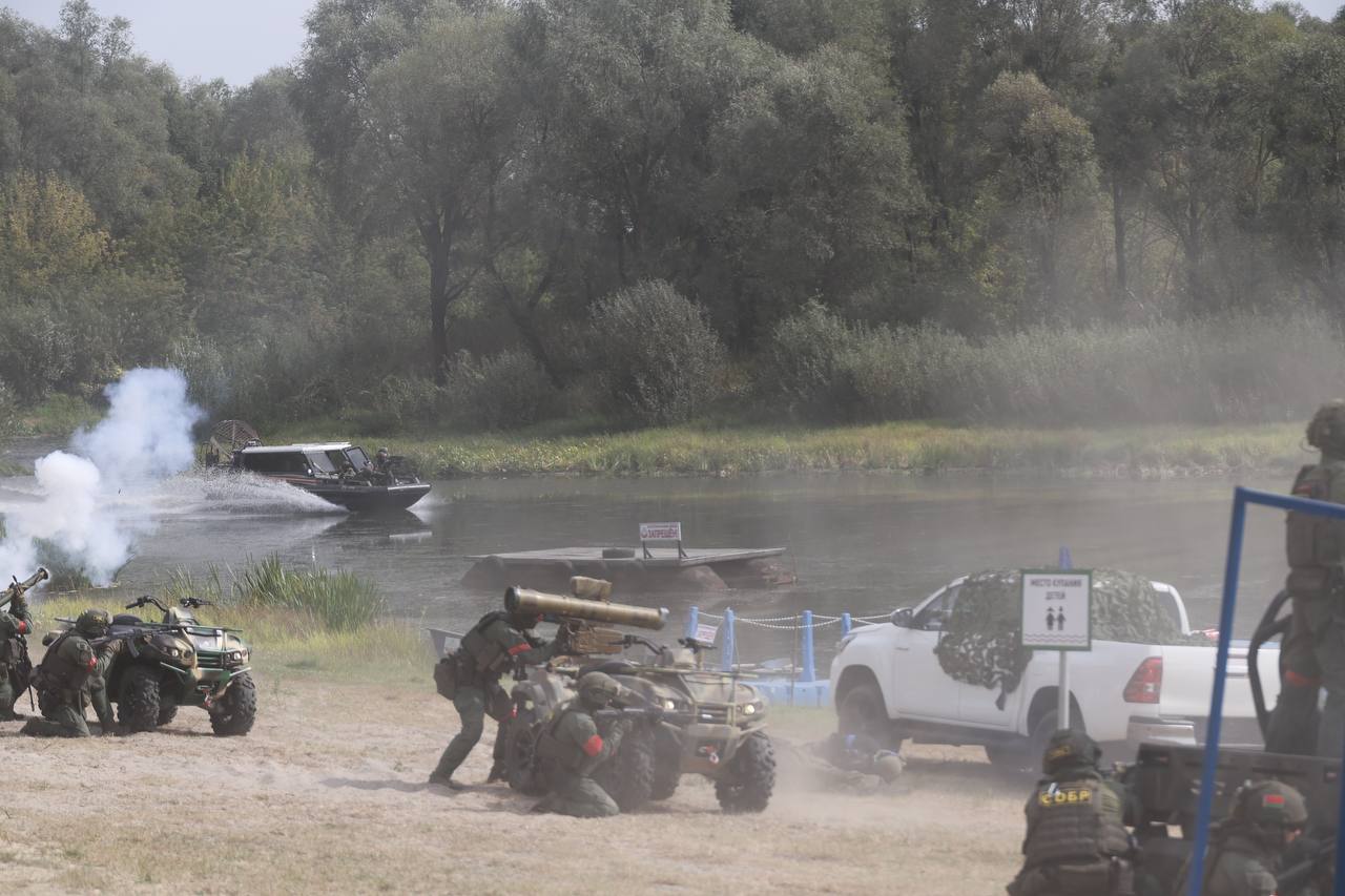 Борьба с вооруженными формированиями. В Столине идут учения