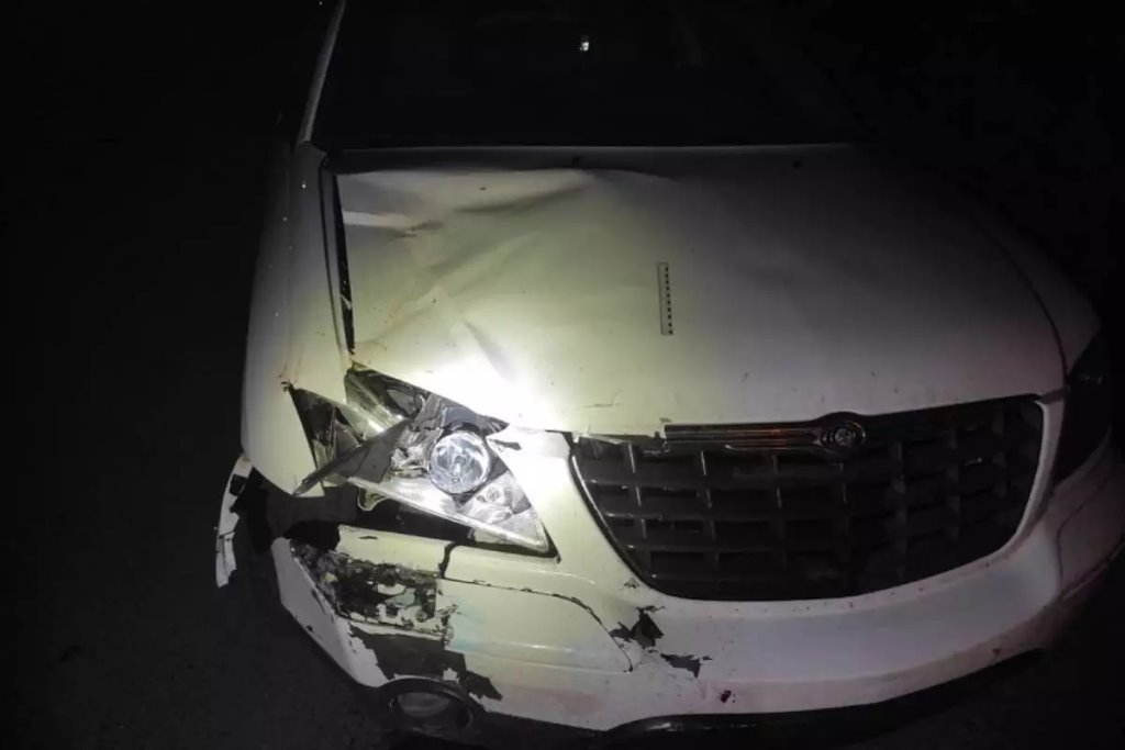 Мужчина сидел на табурете посреди дороги – его насмерть сбил пьяный друг. Вынесен приговор