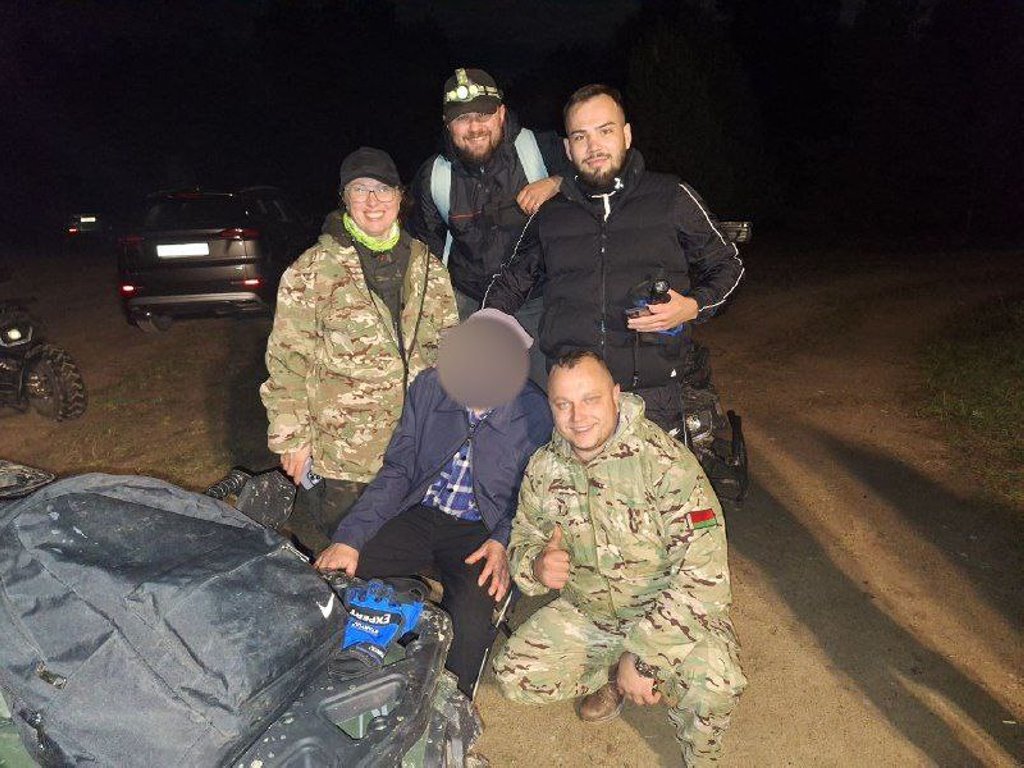 Мужчина заблудился недалеко от Бреста, но потом сам смог найти дорогу и выбраться из леса