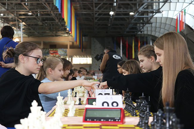 Шахматы в Бресте: с 1 по 3 ноября юные таланты борются за победу в двух масштабных турнирах