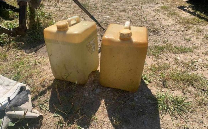 Житель Каменецкого района похитил технические жидкости на 1,2 тыс. рублей