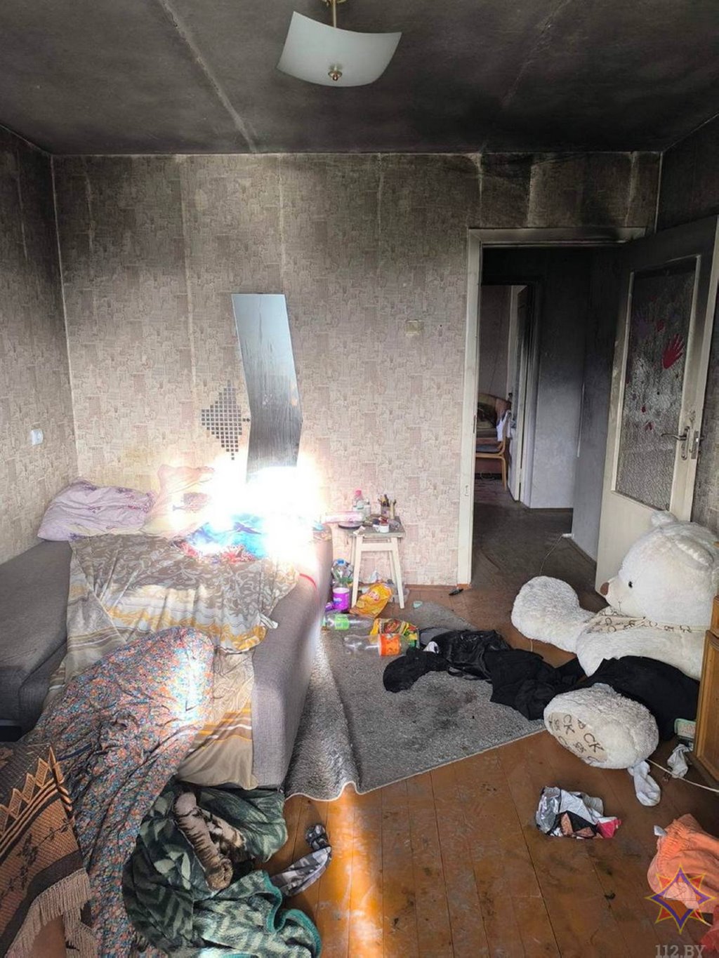 В Пинске случился пожар: один человек погиб, а двух человек спасли с балкона