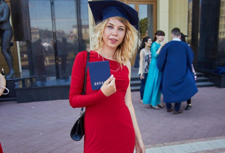 «В 14 лет подсела на наркотики». Как девушка сама поборола зависимость