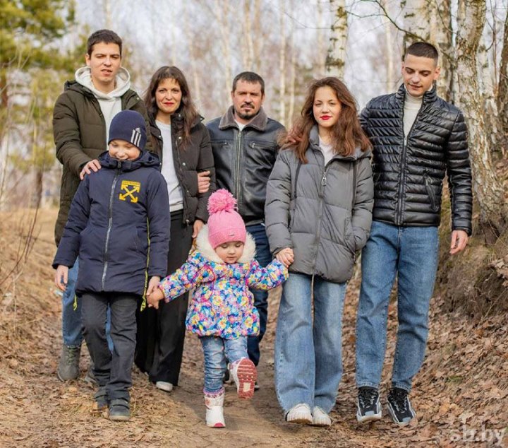 Многодетные мамы от том, как все успевать и решиться на шестого