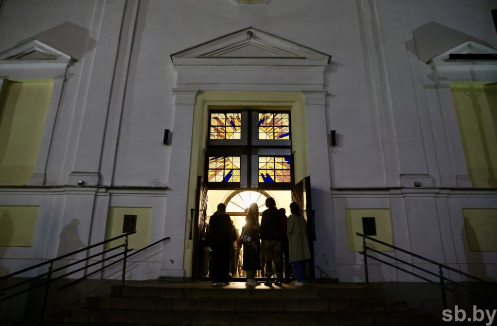 Католики Бреста отметили Пасху Христову