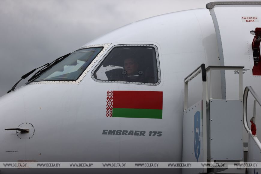 «Очень быстро и комфортно». Пассажиры о запуске авиарейса Брест-Москва