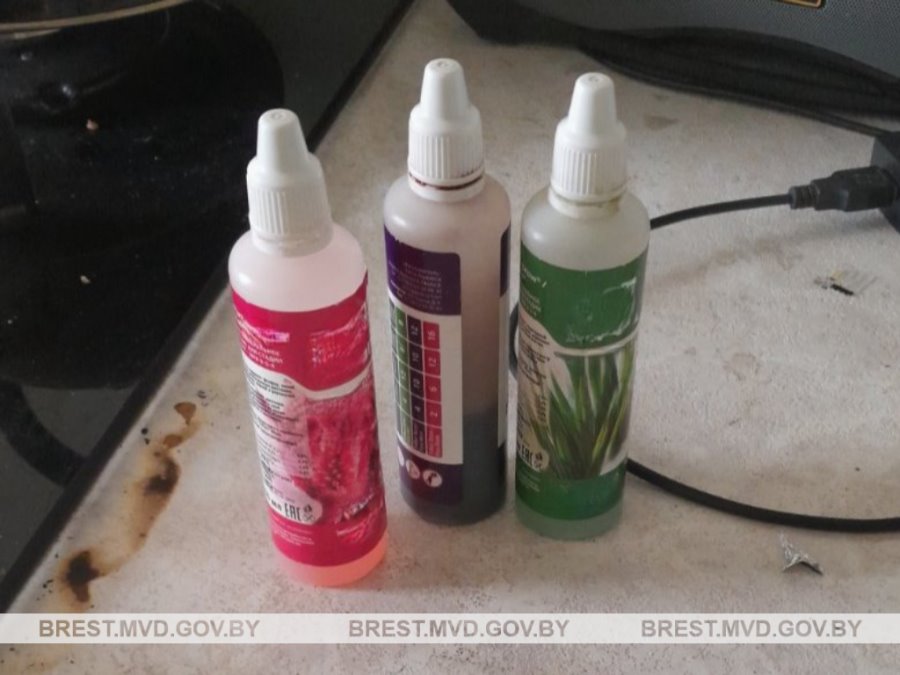 Житель Брестской области выращивал коноплю в холодильнике