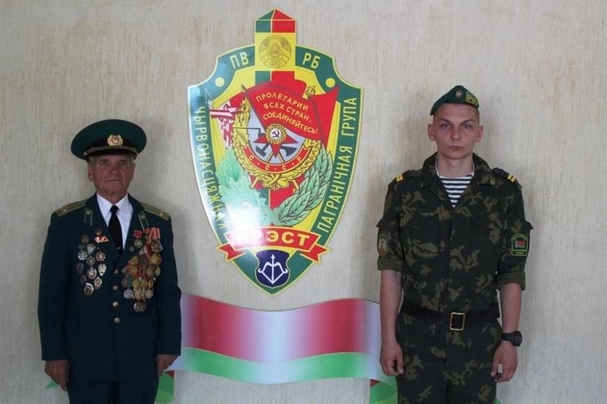 О большом подвиге маленькой Брестской крепости и гордости семьи. Пограничник продолжает династию прадеда-героя