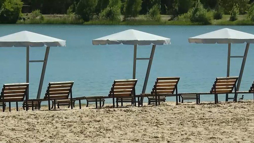 На пляжах Бреста открыли купальный сезон