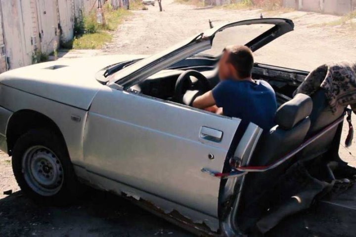 Белорус случайно купил на торгах половину старых «Жигулей». Как будет ездить?