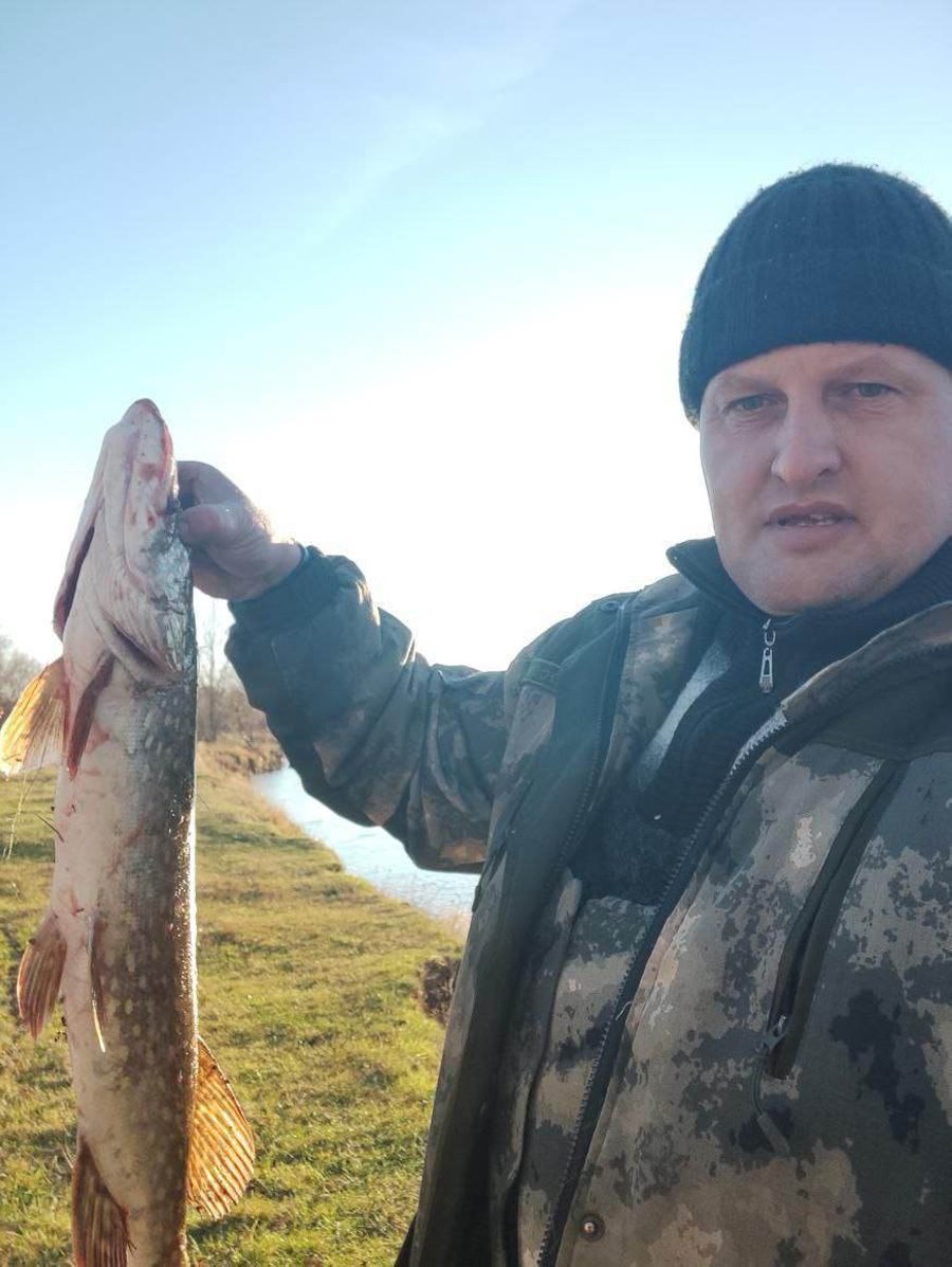 Самую большую щуку в истории Беларуси поймал рыбак из Могилева