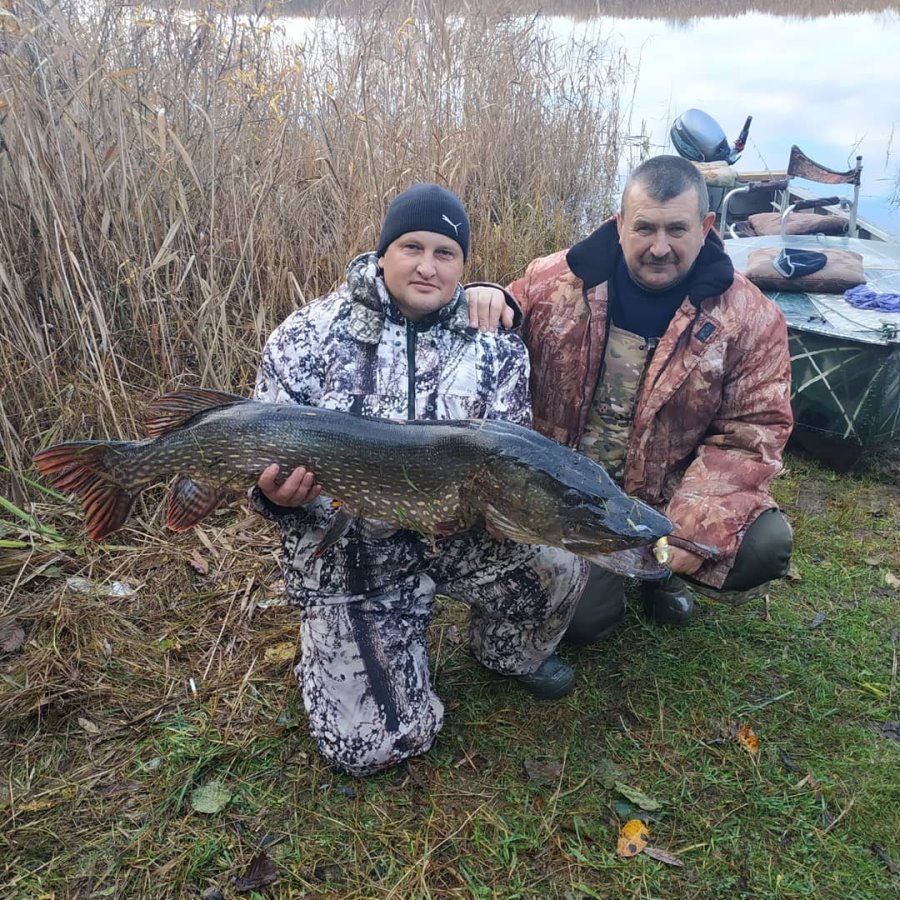 Самую большую щуку в истории Беларуси поймал рыбак из Могилева