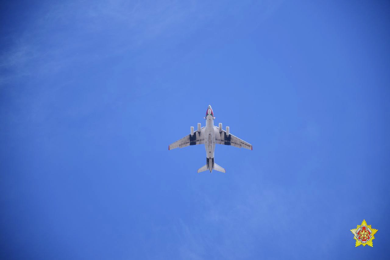 Прыжки с высоты 600 метров проходят на полигоне «Брестский»