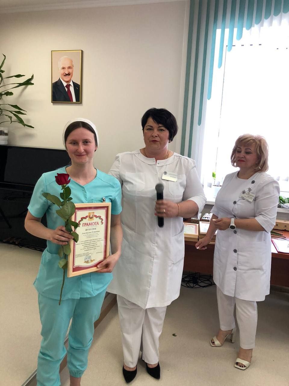 В Бресте поздравили лучших медсестер городской больницы скорой медицинской помощи