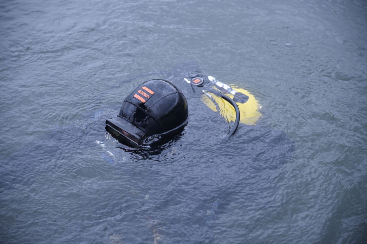 Занятия для военных водолазов прошли в Бресте