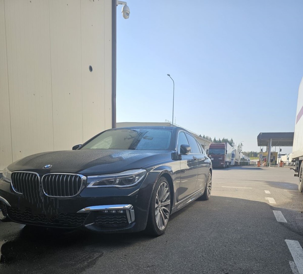 Литовская таможня не пропустила в Беларусь BMW. Вот почему