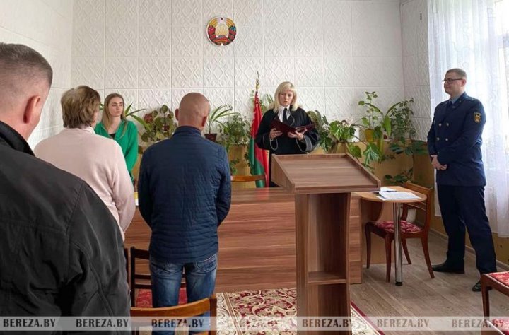 Двух жителей Березовского района осудили за домашнее насилие над сожительницами