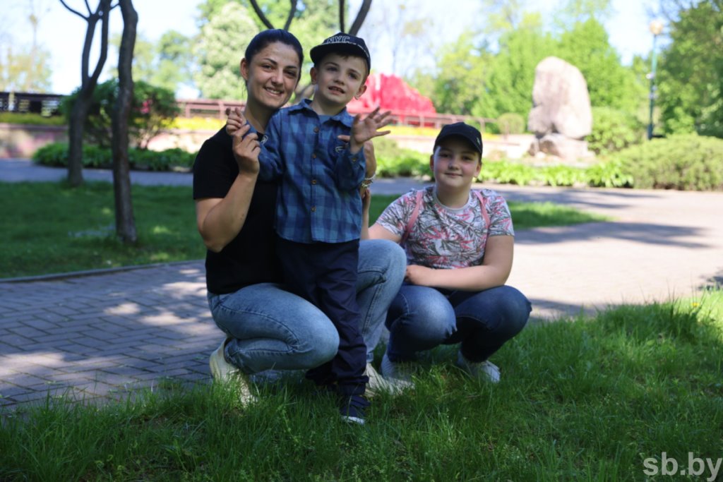 Жители Бреста отмечают Праздник труда