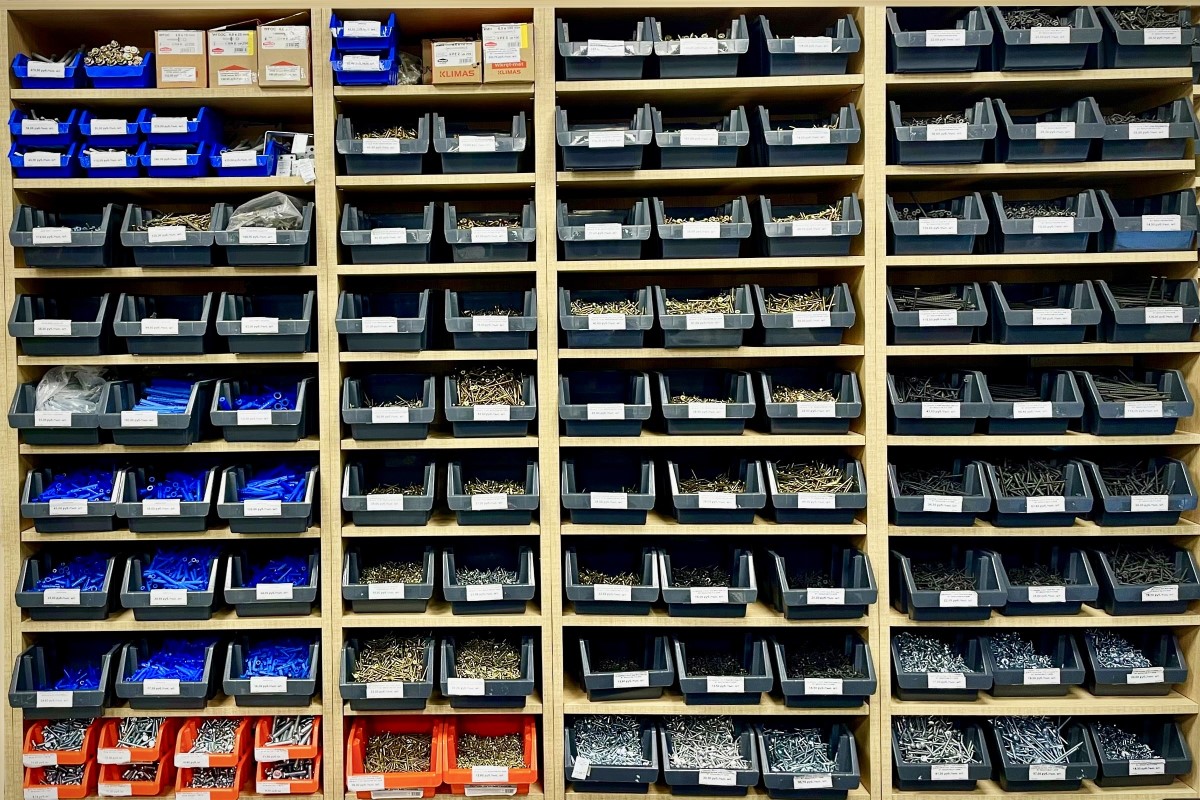 СКИДКИ на триммеры и аккумуляторные опрыскиватели в строительном магазине «A-CENTR.BY» на Махновича в Бресте