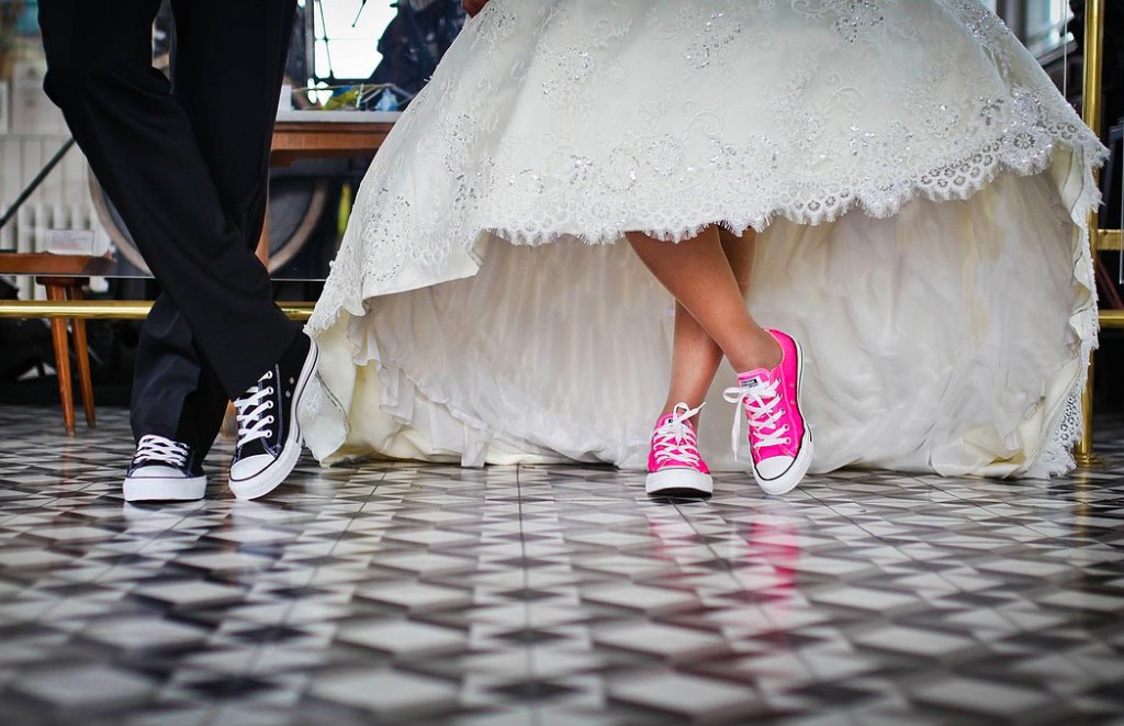 Сколько лет было самой юной невесте и самому возрастному жениху в Бресте в 2024-м? Рассказываем