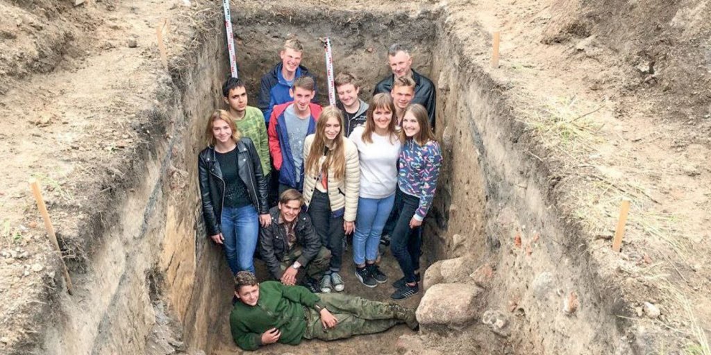 София Донцова мечтала стать искателем древностей, а пришла работать в школу