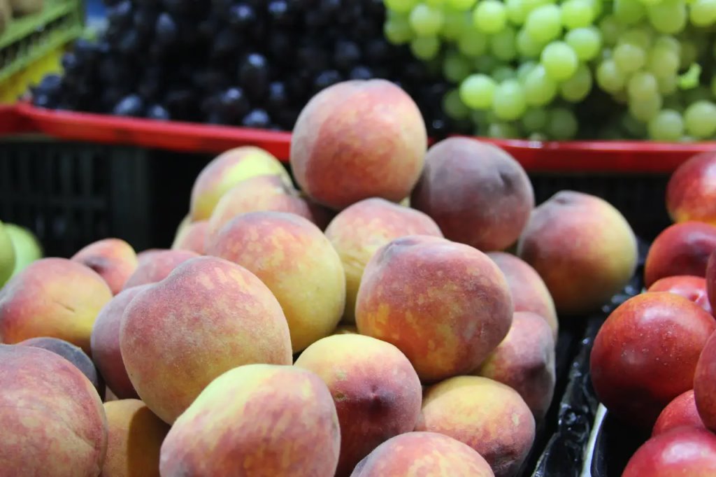 Почем арбузы и клубника на Брестском рынке