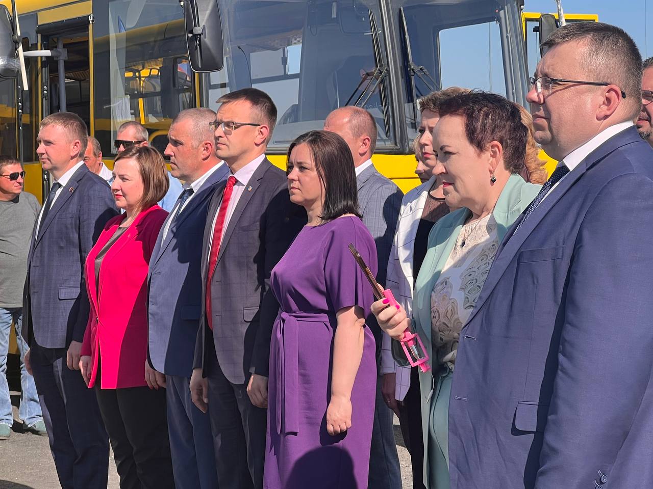 Брестская область получила 25 новых школьных автобусов