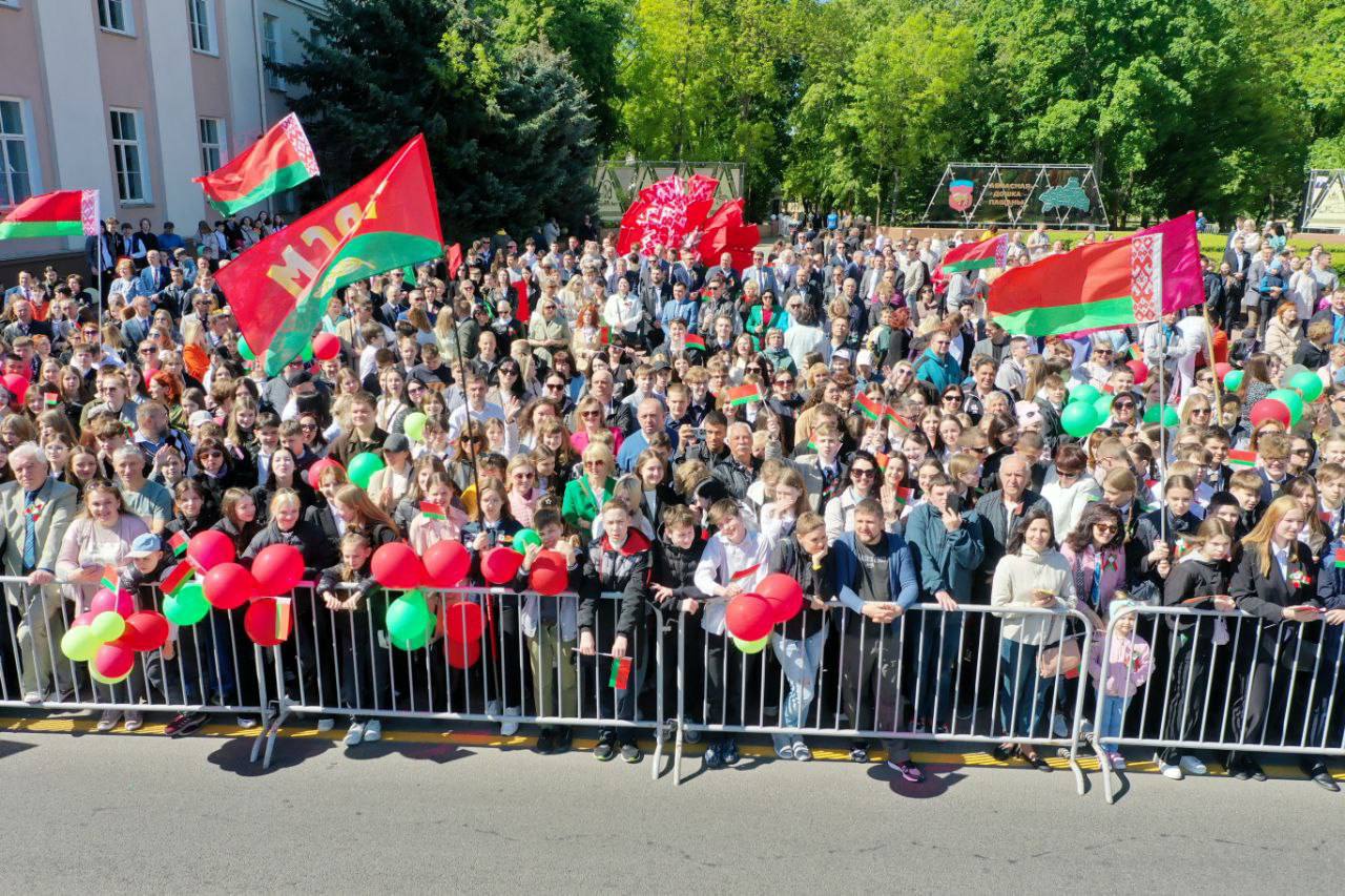 День Государственного флага, Государственного герба и Государственного гимна празднуют в Бресте