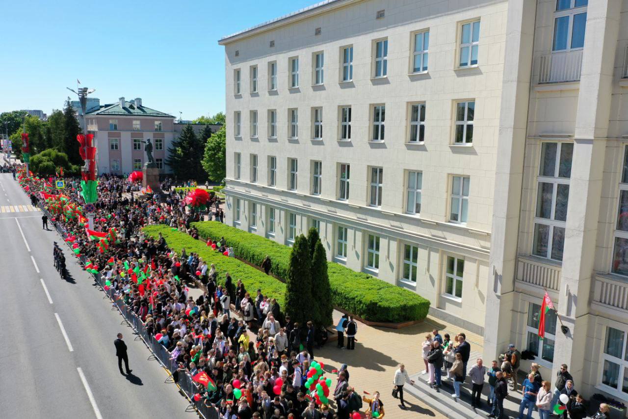 День Государственного флага, Государственного герба и Государственного гимна празднуют в Бресте